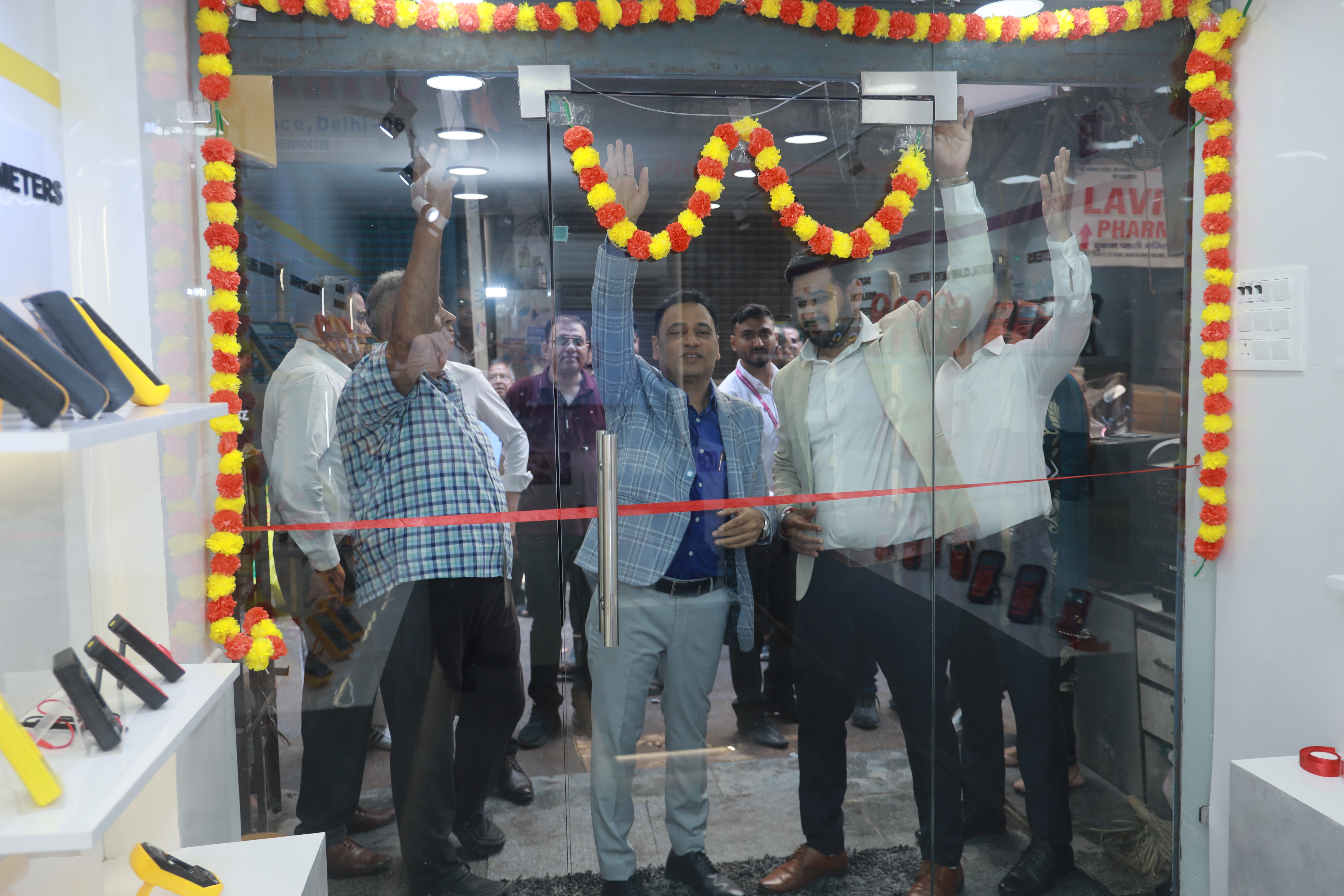 Introducing the Rishabh & V&A TMI Experience Center, Delhi