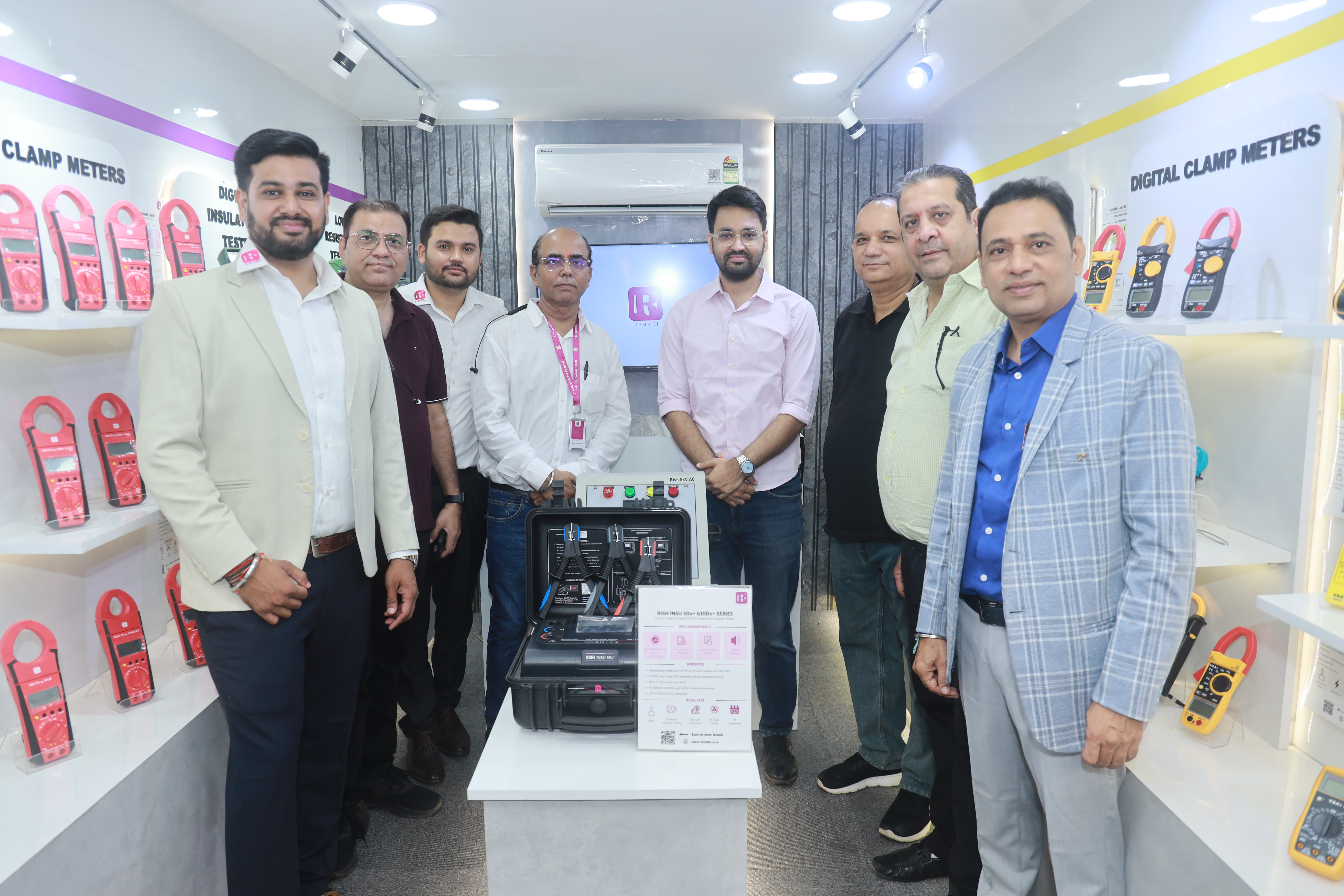Introducing the Rishabh & V&A TMI Experience Center, Delhi