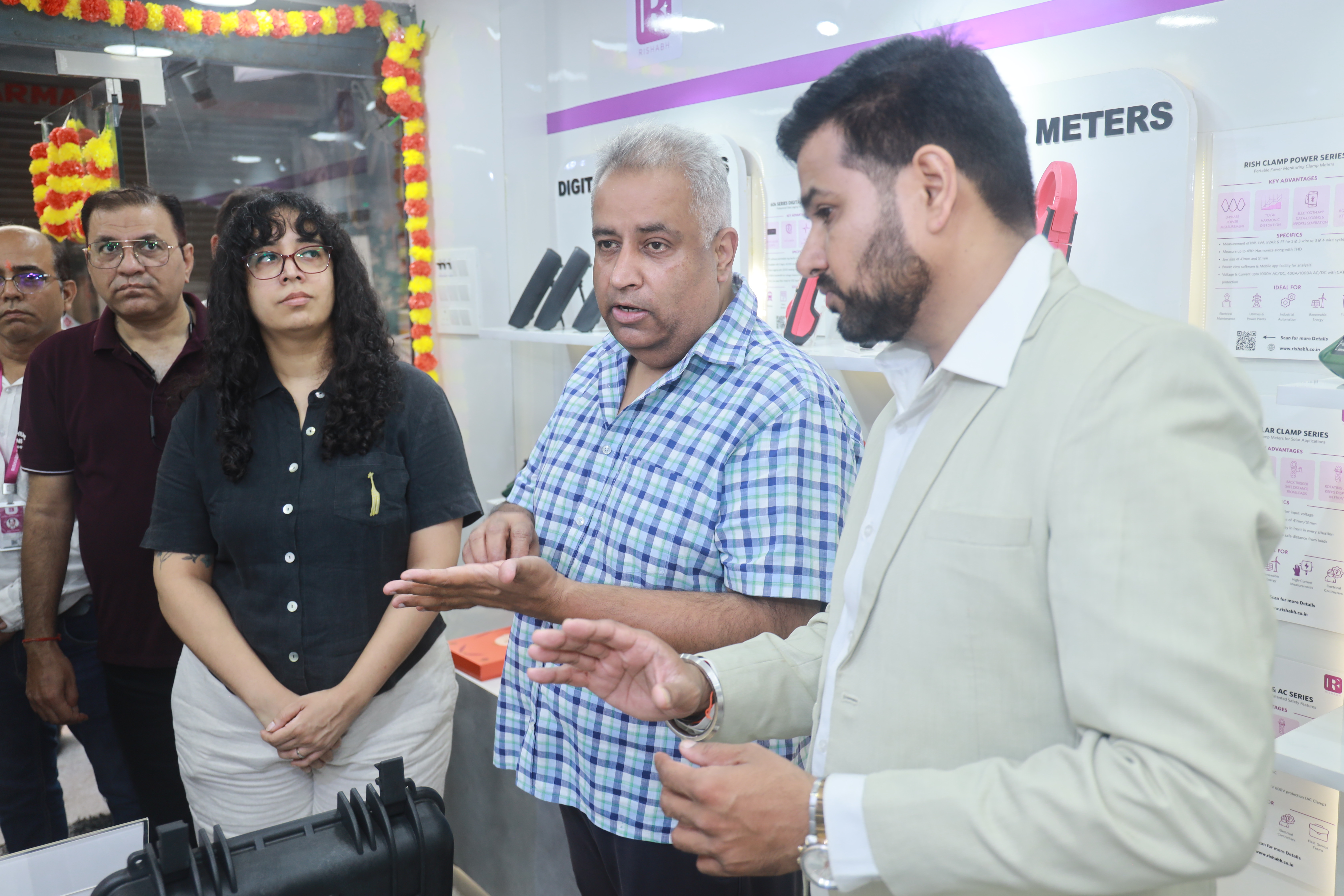 Introducing the Rishabh & V&A TMI Experience Center, Delhi