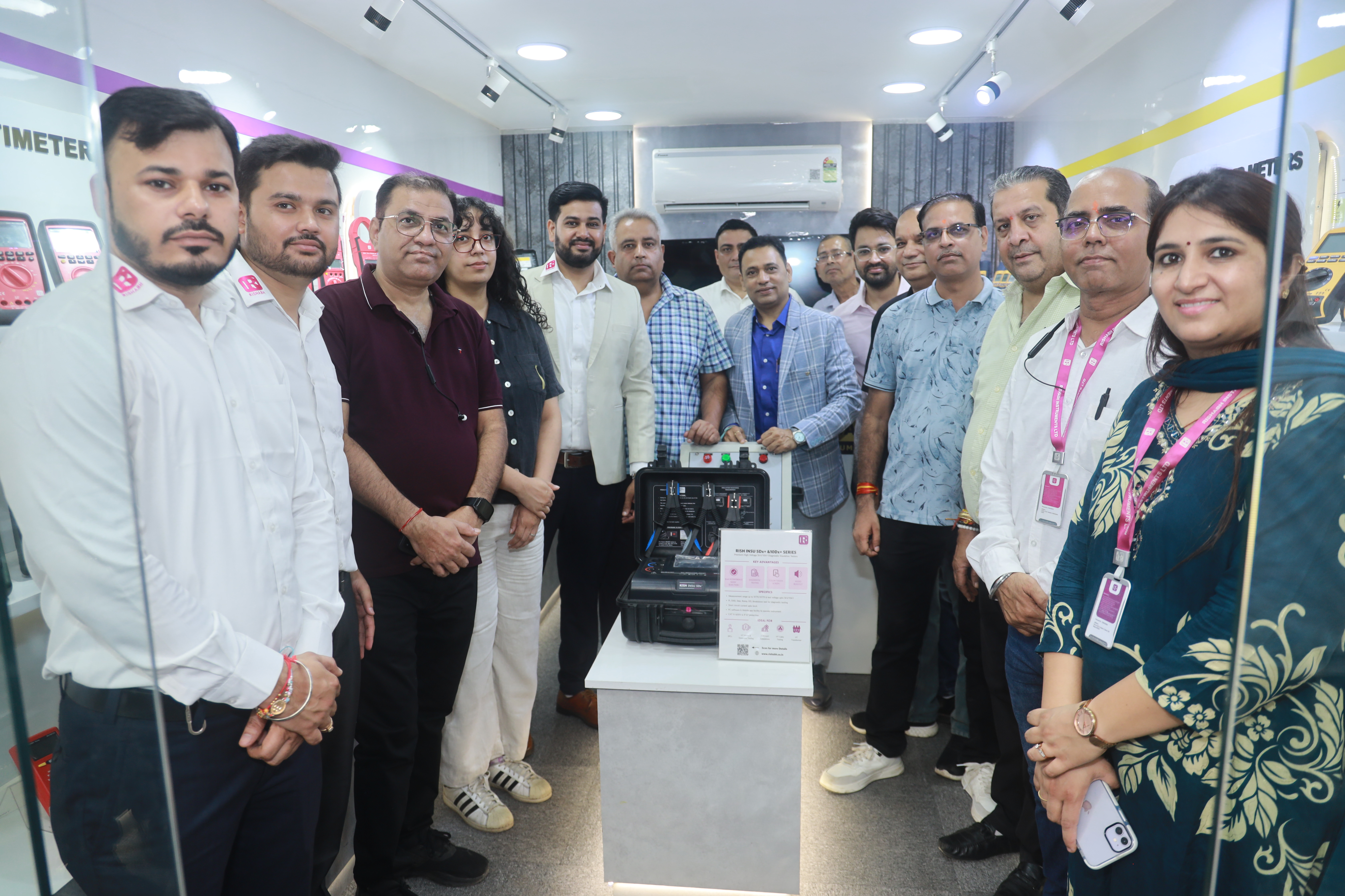 Introducing the Rishabh & V&A TMI Experience Center, Delhi