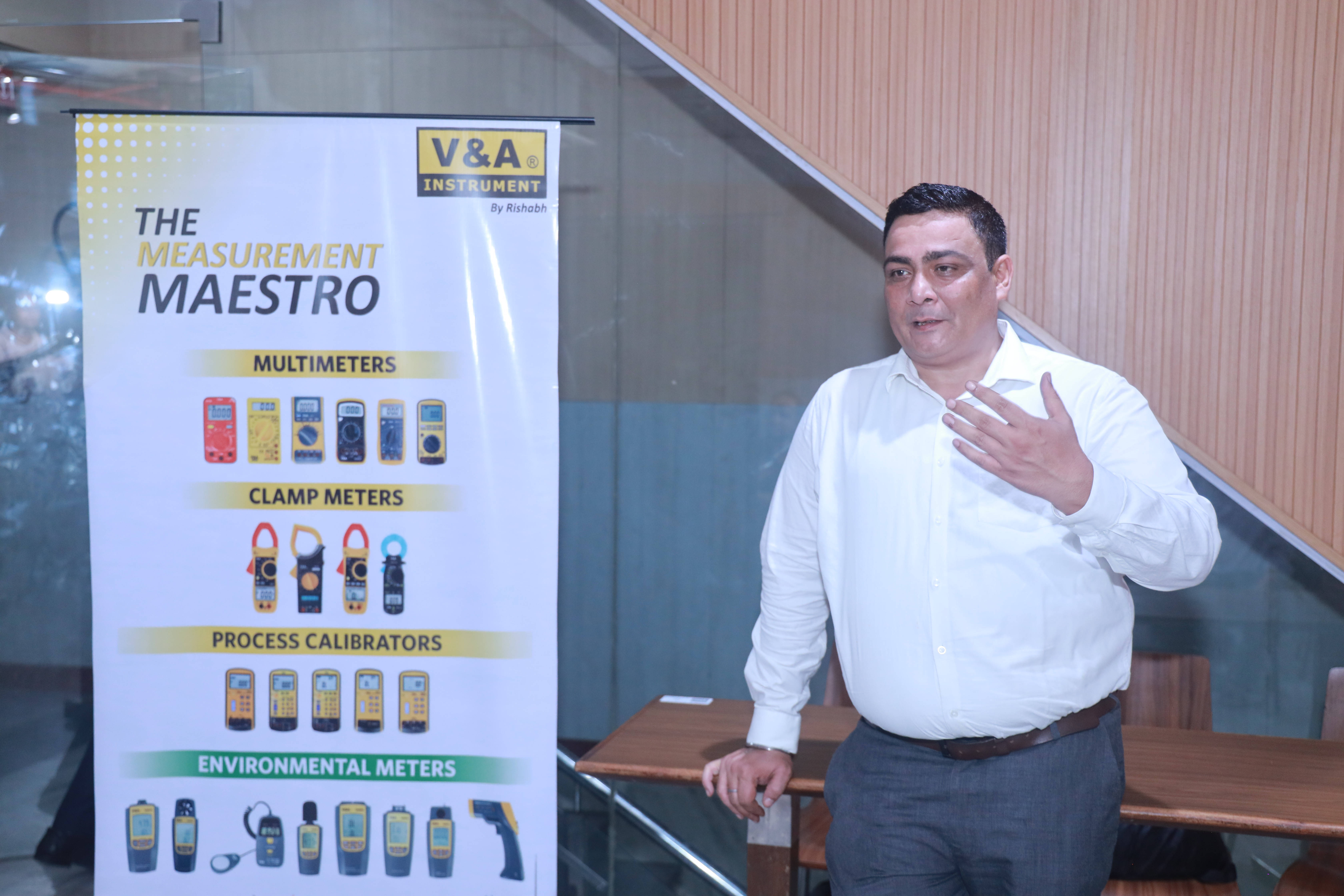 Introducing the Rishabh & V&A TMI Experience Center, Delhi