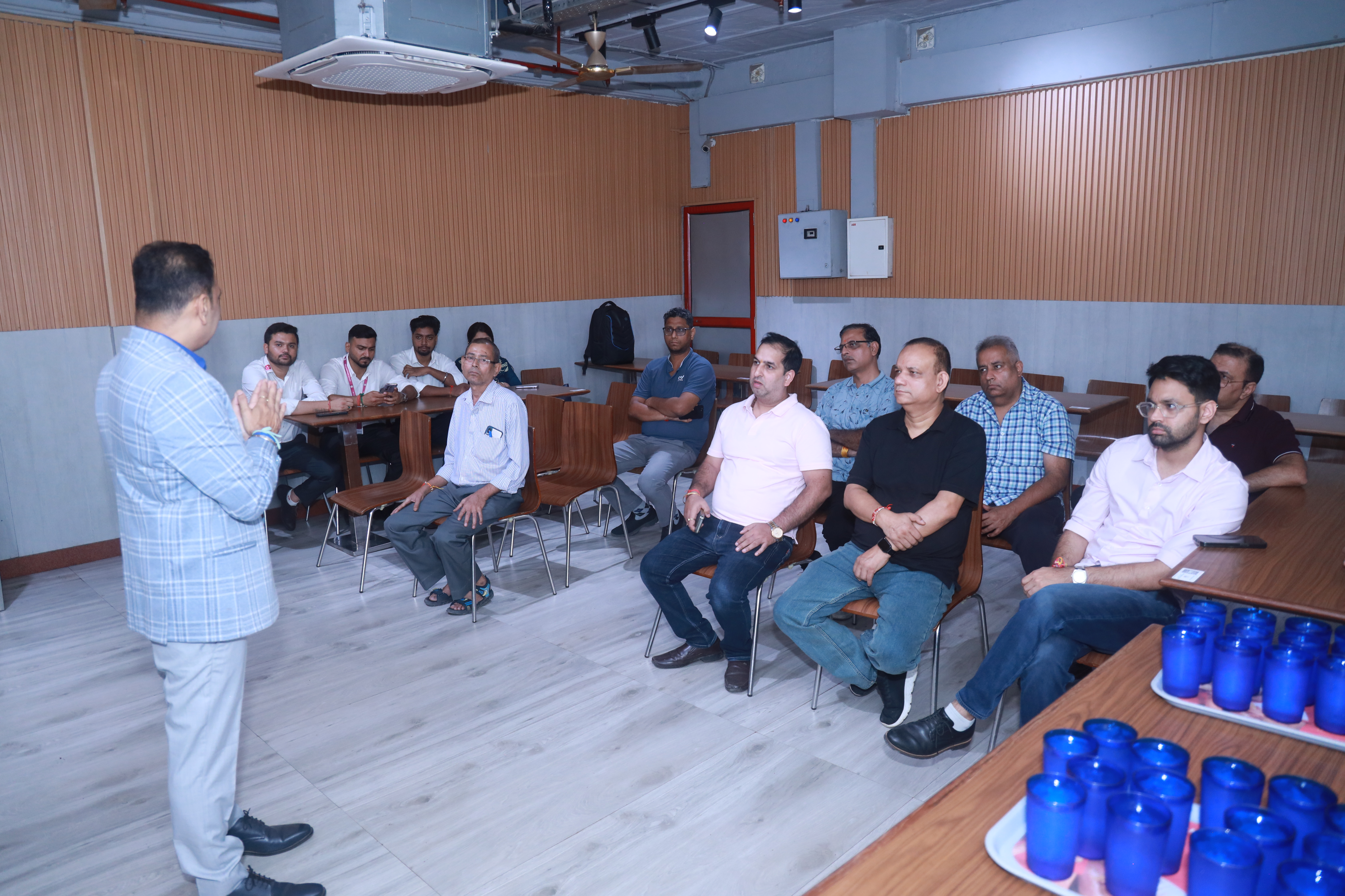Introducing the Rishabh & V&A TMI Experience Center, Delhi